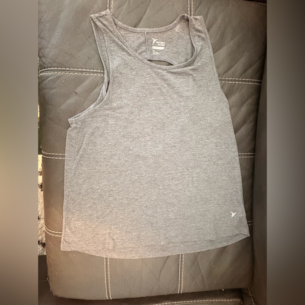 Old Navy Active Heather Gray Tank